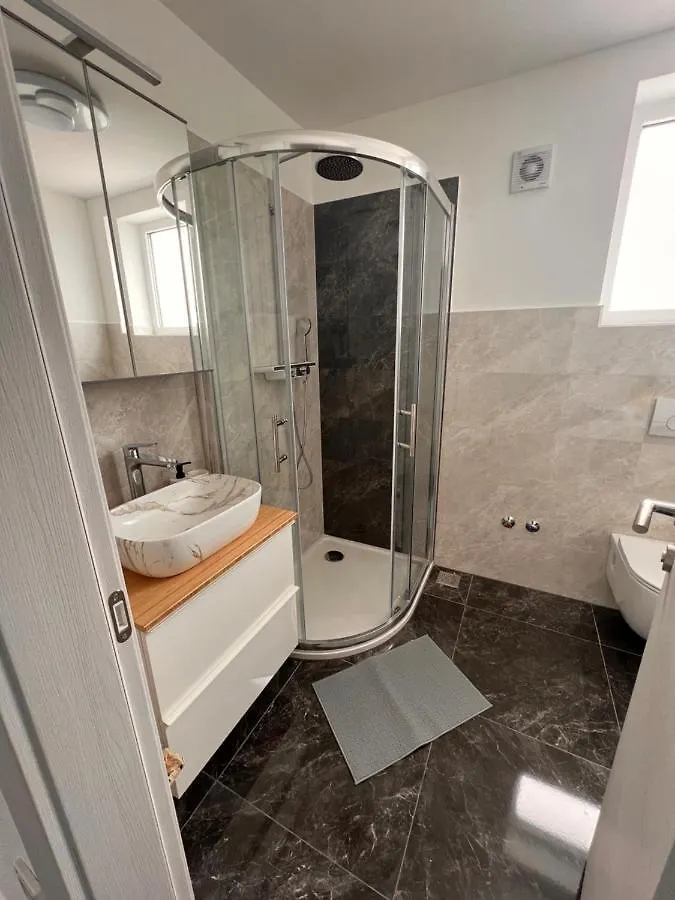 Appmishadze Apartment Crikvenica